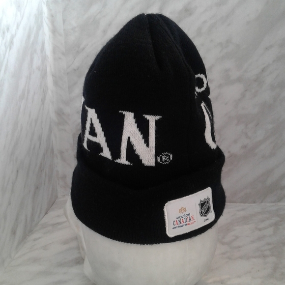 Toronto Maple Leafs Canada Hockey Beanie winter Hat Cap toque one size fits all - Picture 4 of 4